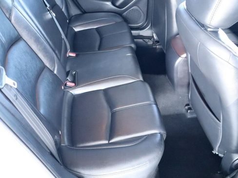 Used 2018 MAZDA MAZDA3 Touring FWD image 35