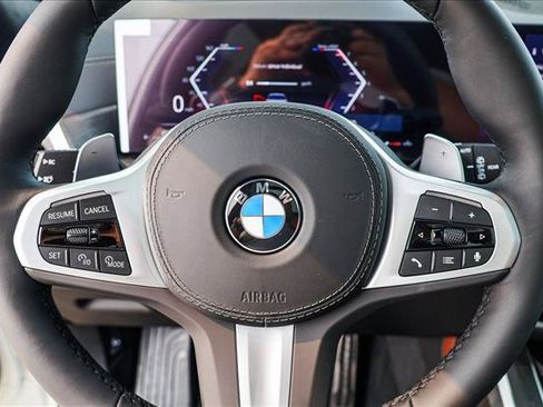 Used 2027 BMW X7 xDrive40i w/ M Sport Package AWD/4WD image 14