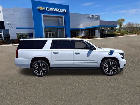 Used 2019 Chevrolet Suburban Premier AWD/4WD image 23