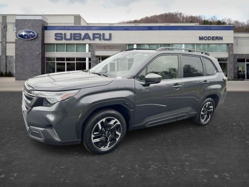 Used 2025 Subaru Forester Limited AWD/4WD image 1