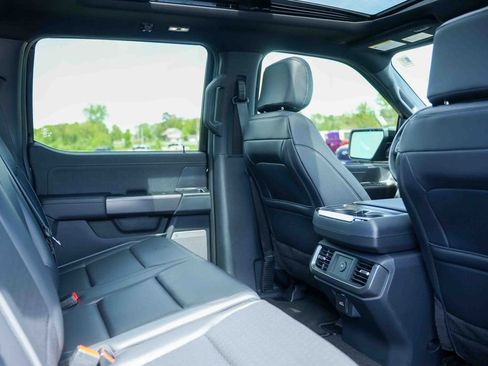 Used 2026 Ford F150 Lariat AWD/4WD image 19
