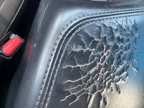 Used 2019 Dodge Challenger R/T RWD image 18