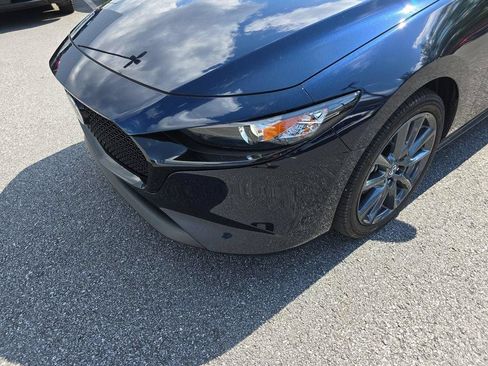 New 2026 MAZDA MAZDA3 s FWD image 9