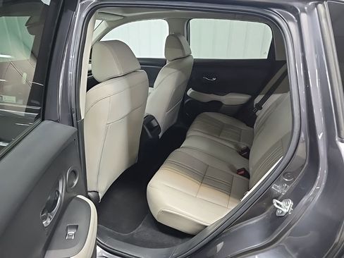 Used 2023 Honda HR-V EX-L image 31