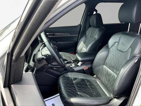 Used 2024 Kia Telluride EX X-Line AWD/4WD image 21