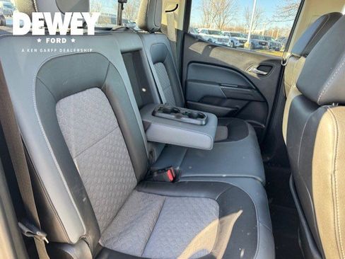 Used 2016 Chevrolet Colorado Z71 image 30