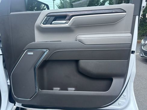 Certified 2023 GMC Sierra 1500 SLT w/ SLT Premium Package image 25