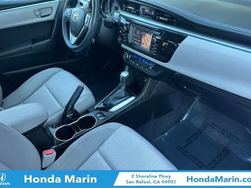 Used 2014 Toyota Corolla LE image 18