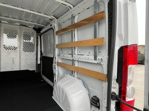 Used 2023 RAM ProMaster 2500 image 15