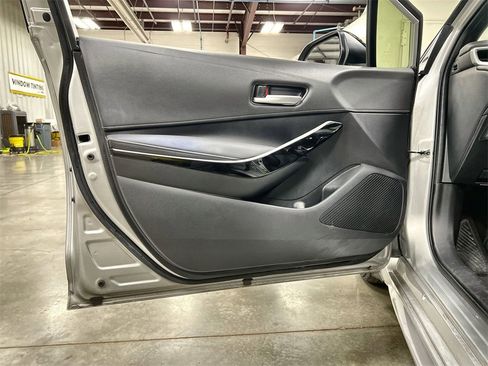 Used 2024 Toyota Corolla XSE image 15