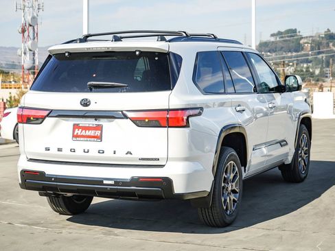 New 2026 Toyota Sequoia Platinum image 7