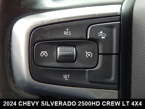 Used 2024 Chevrolet Silverado 2500 LT image 18