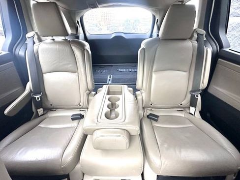 Used 2019 Honda Odyssey EX-L image 20