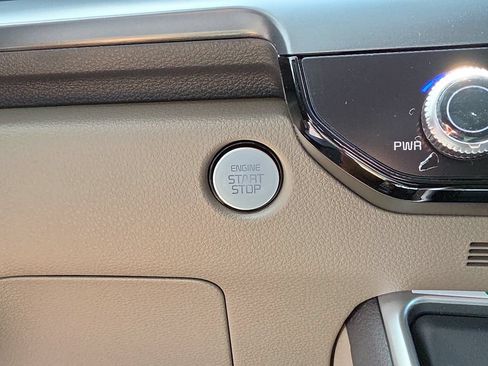 New 2027 Kia Carnival LXS FWD image 27