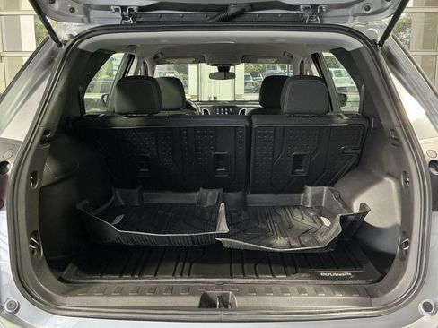 Used 2023 Chevrolet Equinox LS w/ Midnight Edition FWD image 25