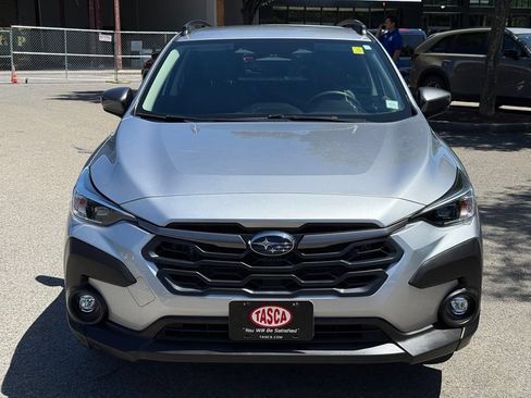 Used 2024 Subaru Crosstrek 2.0i Premium AWD/4WD image 3
