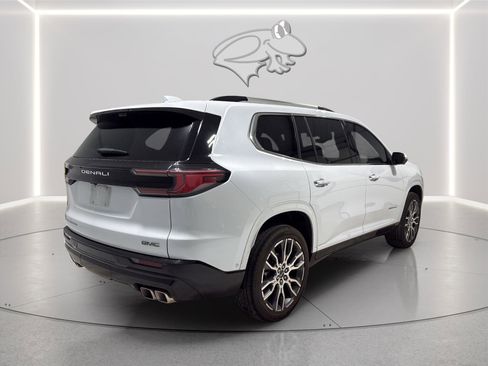 Used 2026 GMC Acadia Denali Ultimate w/ LPO, Floor Liner Package AWD/4WD image 5