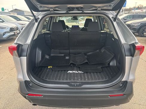 Used 2024 Toyota RAV4 LE image 7