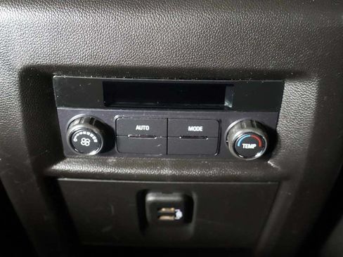 Used 2023 Chevrolet Traverse LT w/ LPO, Floor Liner Package AWD/4WD image 51