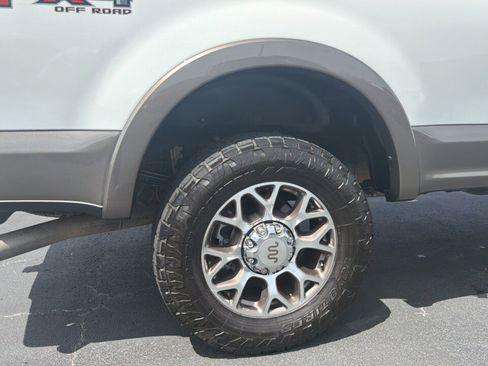 Used 2020 Ford F250 King Ranch w/ King Ranch Ultimate Package image 4