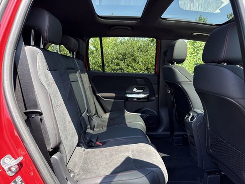 New 2026 Mercedes-Benz GLB 250 4MATIC image 17