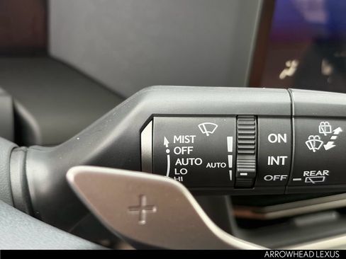 Used 2026 Lexus GX 550 AWD/4WD image 17
