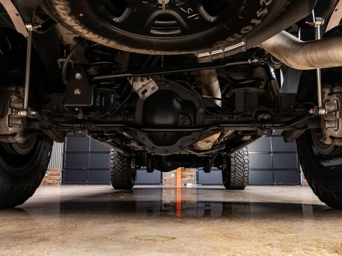 Used 2024 RAM 2500 Limited w/ Safety Group image 16