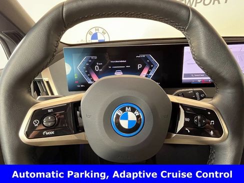 Certified 2025 BMW iX xDrive50 AWD/4WD image 10