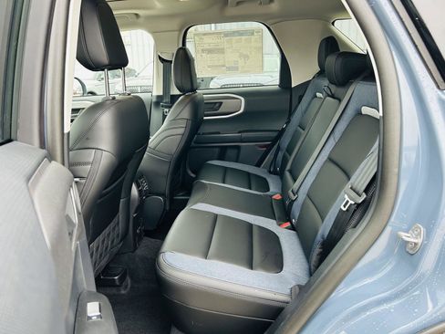 New 2025 Ford Bronco Sport Outer Banks w/ Outer Banks Tech Package+ AWD/4WD image 32