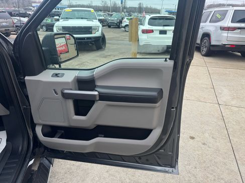 Used 2020 Ford F150 XLT w/ Equipment Group 302A Luxury image 15