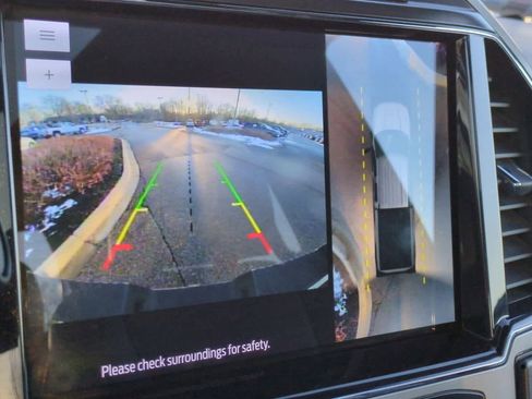 Used 2022 Ford F350 Lariat w/ Tremor Off-Road Package image 30