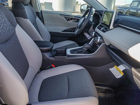 New 2025 Toyota RAV4 XLE image 22