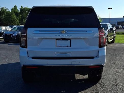 Used 2021 Chevrolet Tahoe High Country w/ Premium Package AWD/4WD image 8