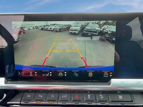 New 2025 Chevrolet Silverado 1500 RST AWD/4WD image 11