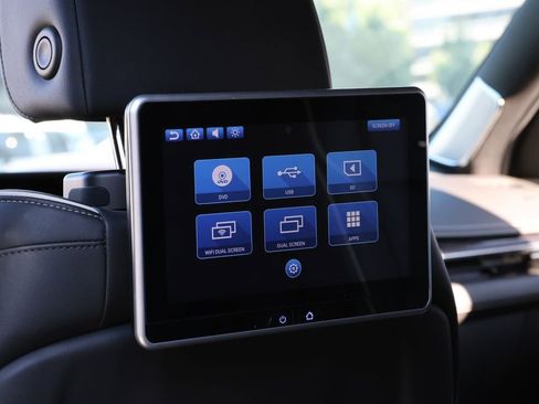 Used 2022 Cadillac Escalade ESV Sport w/ Touring Package AWD/4WD image 21