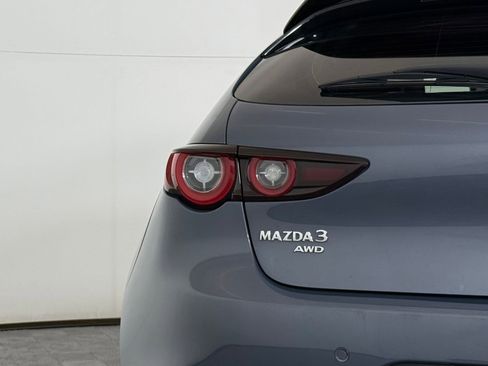 Used 2023 MAZDA MAZDA3 Hatchback w/ Appearance Package image 13