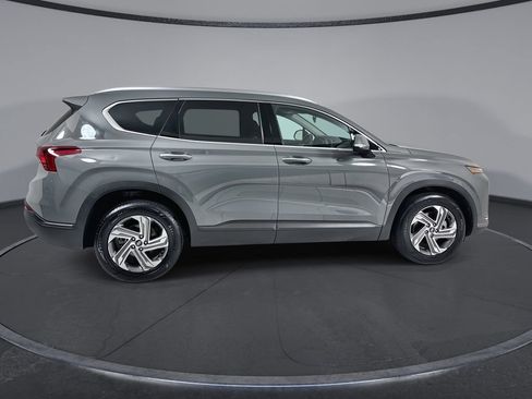 Used 2023 Hyundai Santa Fe SEL FWD image 9