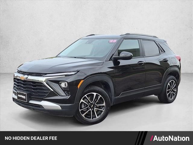 Used 2025 Chevrolet TrailBlazer LT AWD/4WD image 1