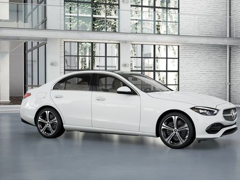 Used 2025 Mercedes-Benz C 300 Sedan image 8