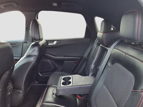 Used 2023 Ford Escape ST-Line Select image 9
