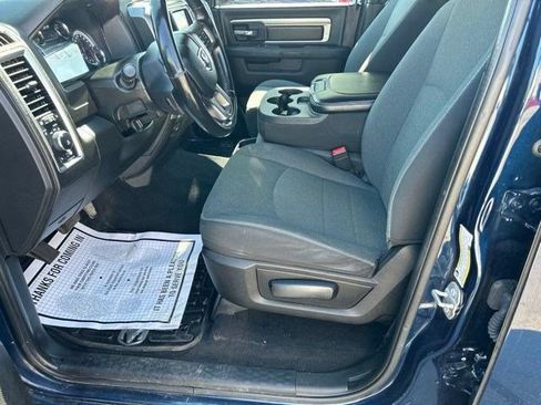 Used 2022 RAM 1500 Warlock AWD/4WD image 12