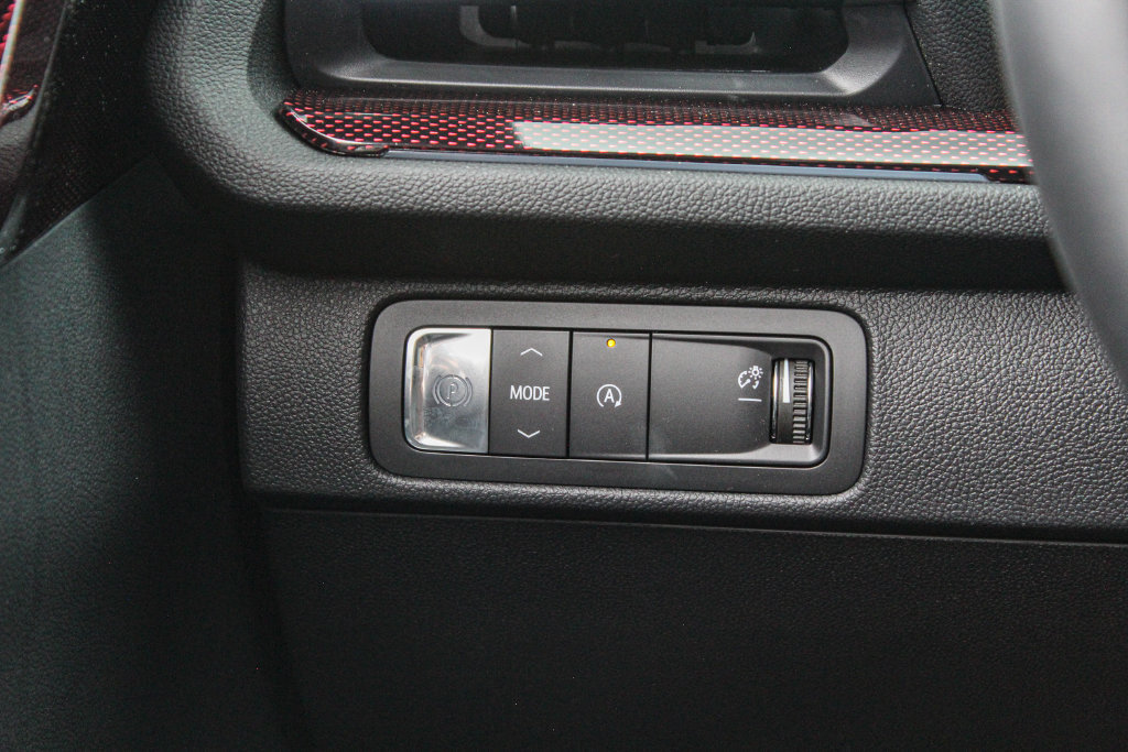 New 2026 Chevrolet Traverse RS w/ LPO, Floor Liner Package FWD image 14