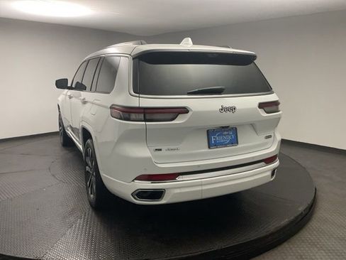 Used 2021 Jeep Grand Cherokee L Overland w/ Luxury Tech Group IV image 5
