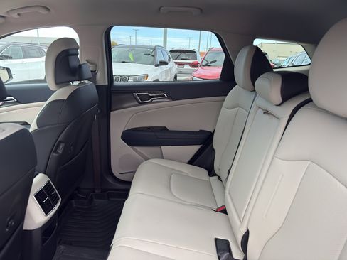 Used 2024 Kia Sportage EX AWD/4WD image 33