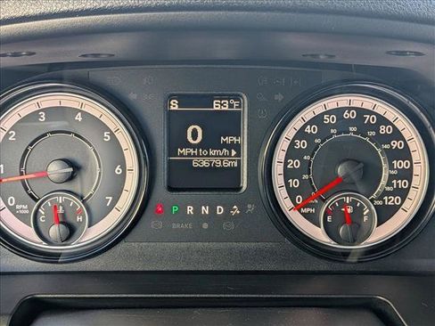 Used 2021 RAM 1500 Classic SLT AWD/4WD image 11