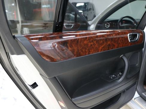 Used 2006 Bentley Flying Spur Flying Spur image 91