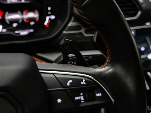 Used 2022 Lamborghini Urus image 48