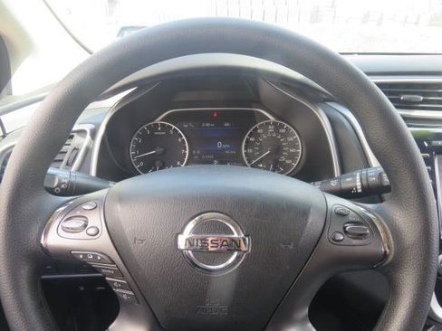 Used 2020 Nissan Murano S w/ Technology Package image 11