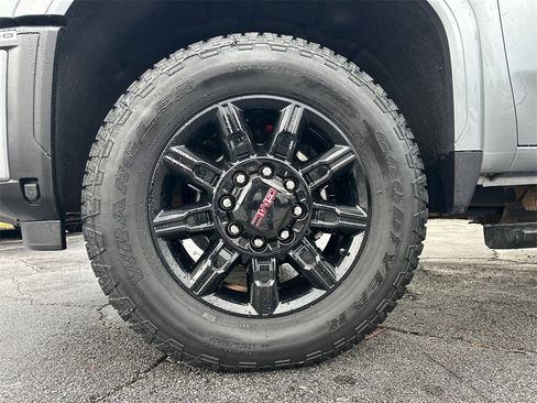 Used 2024 GMC Sierra 2500 AT4 w/ AT4 Premium Plus Package image 12