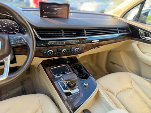 Used 2017 Audi Q7 3.0T Premium Plus AWD/4WD image 20